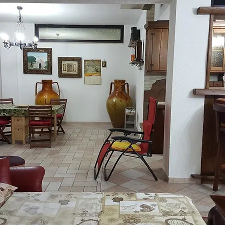 דירה Taverna L'oasi *