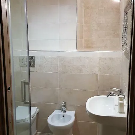דירה Taverna L'oasi טוריצ'לה
